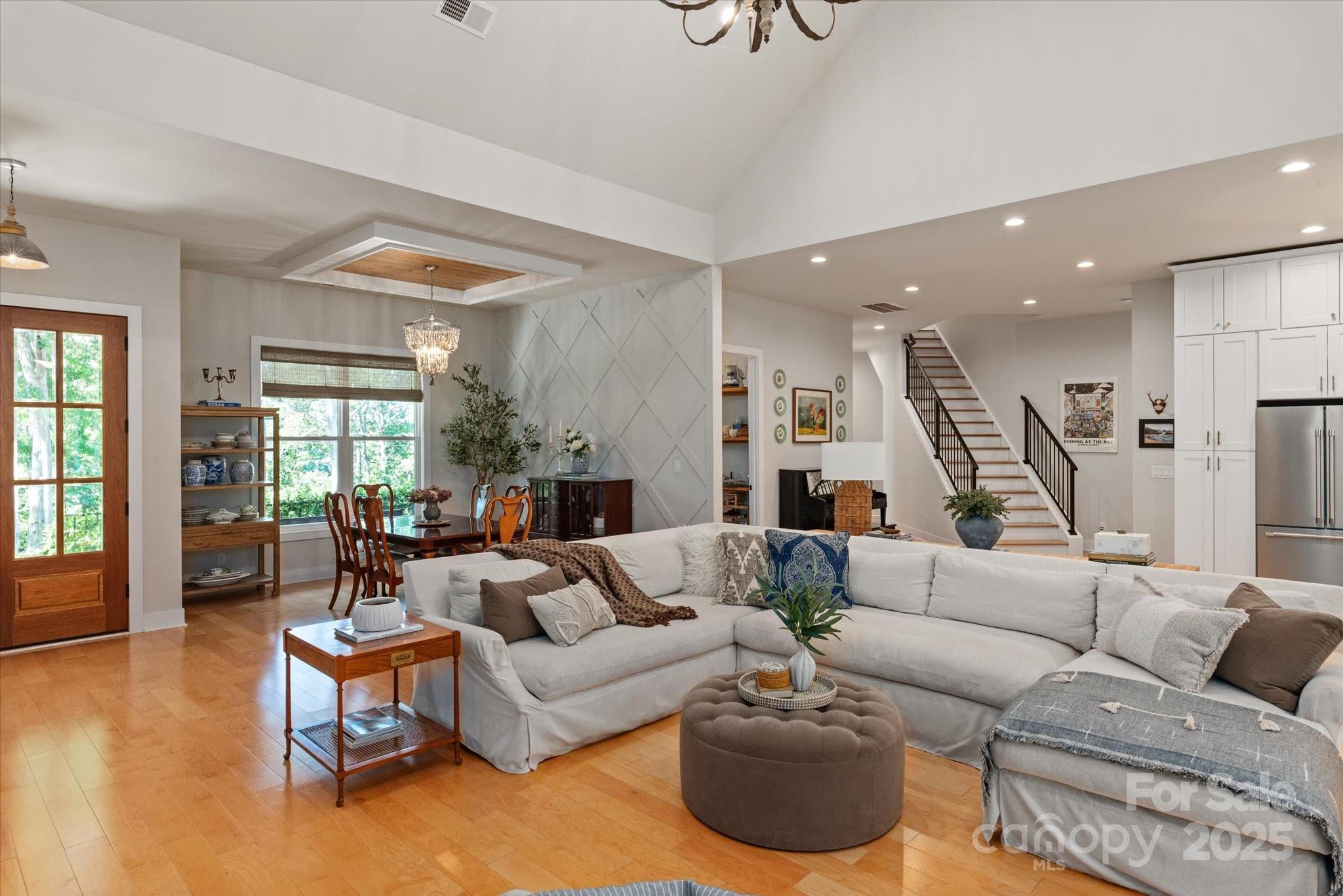 2705 Ski Trail Lane
