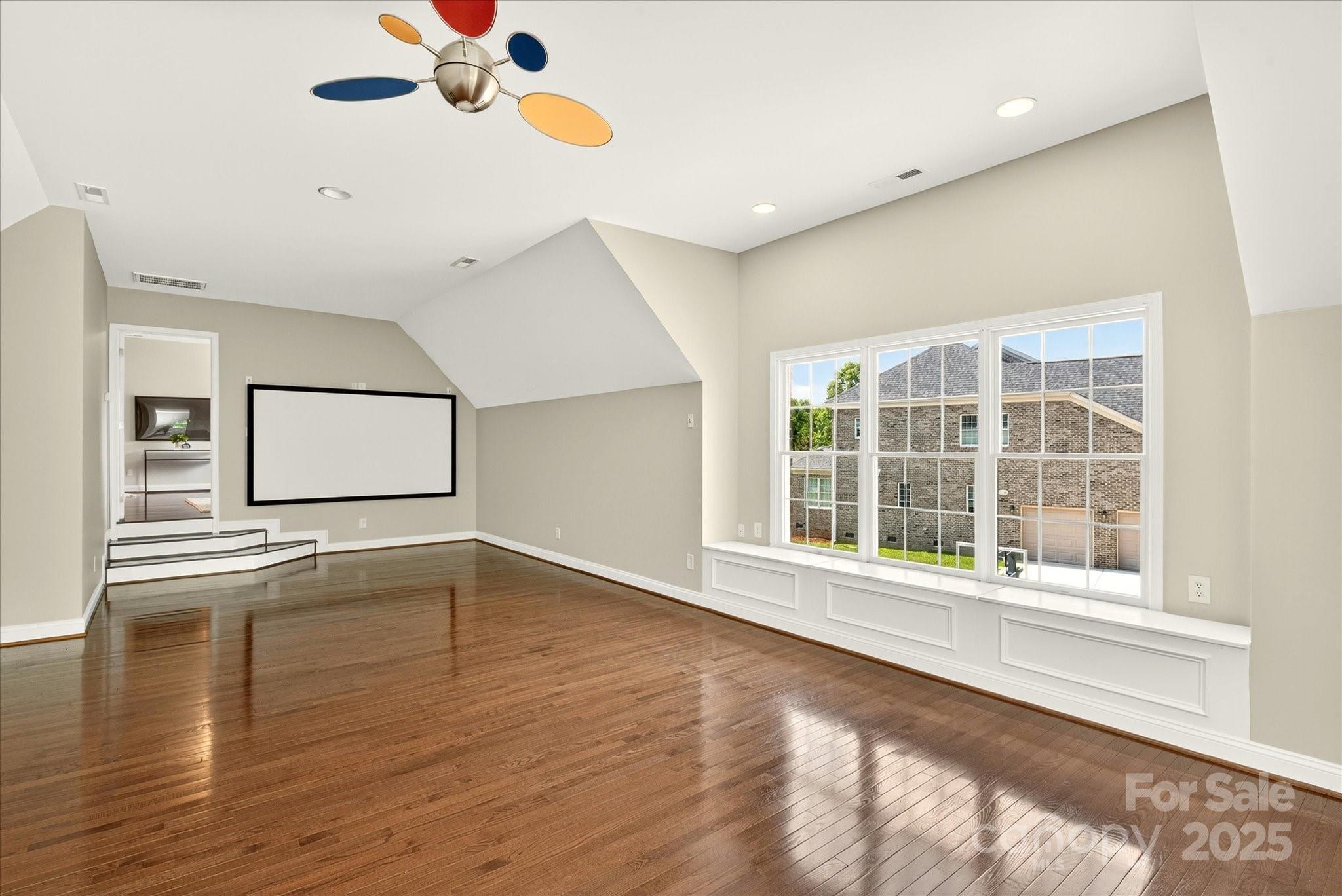 5013 Autumn Blossom Lane