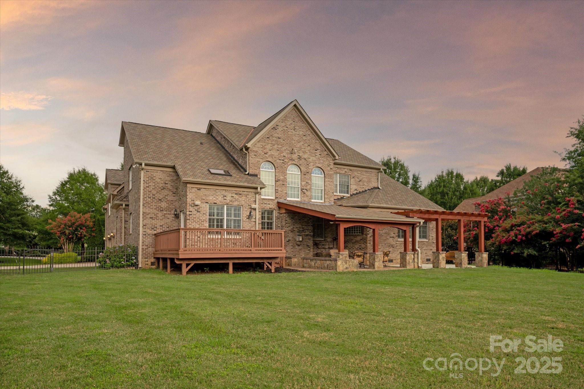 5013 Autumn Blossom Lane
