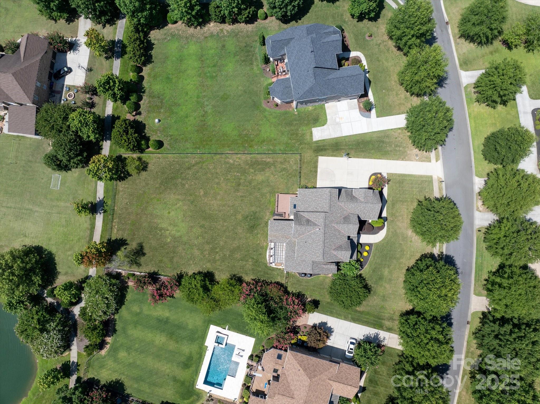 5013 Autumn Blossom Lane