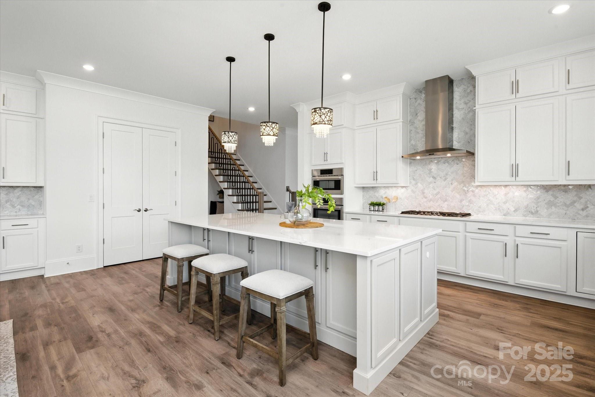 1106 Pomar Circle