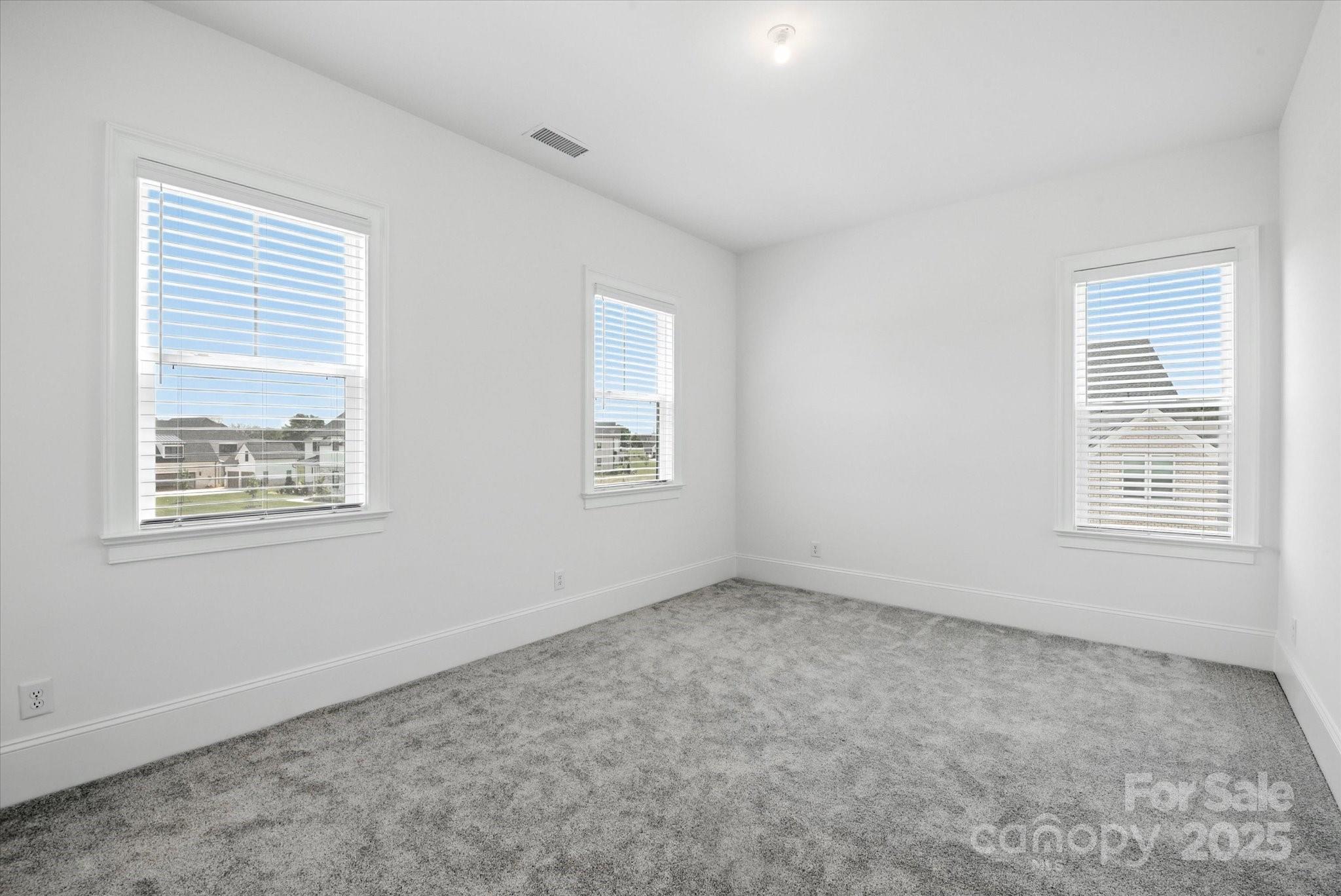 1106 Pomar Circle