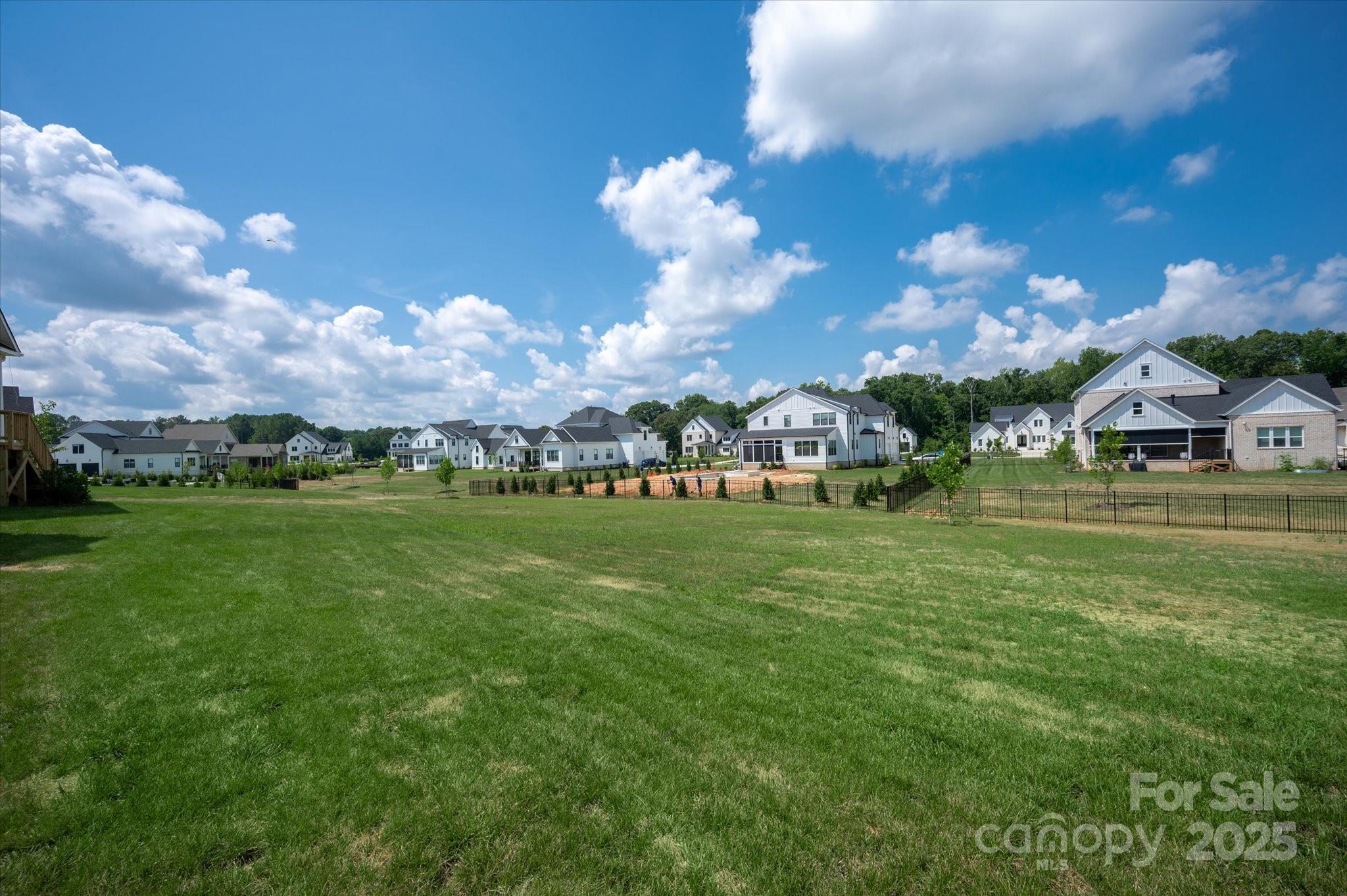 1106 Pomar Circle