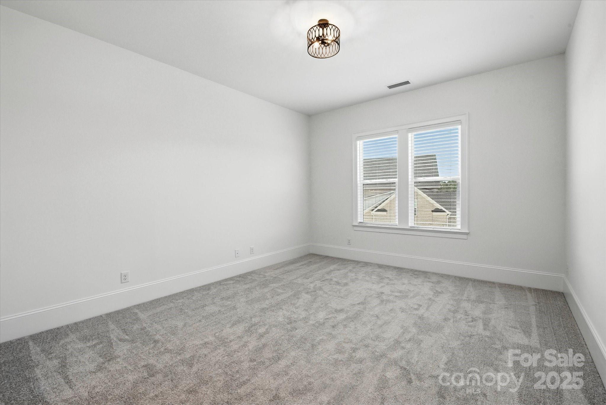 1106 Pomar Circle