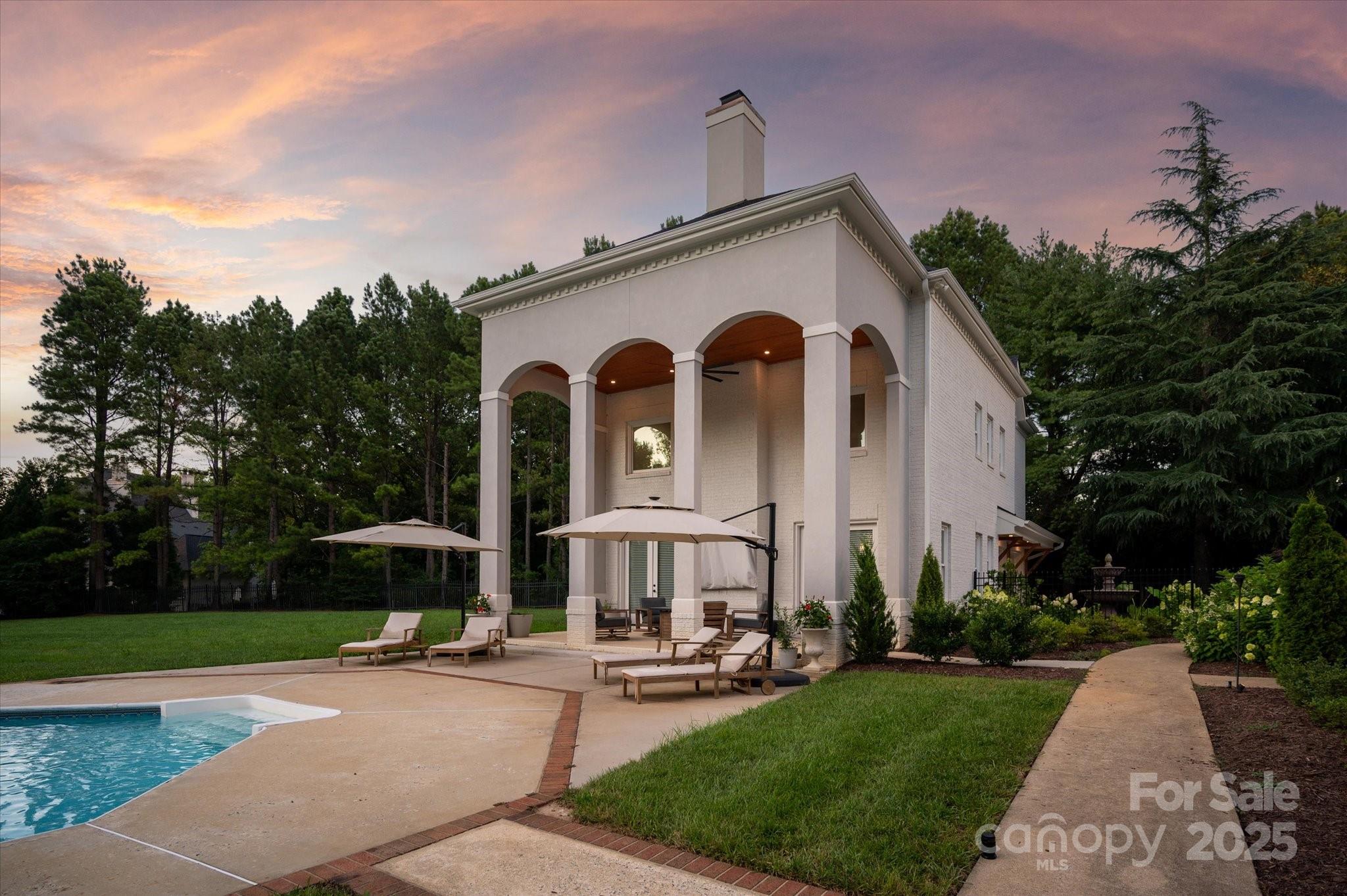 533 Valley Run Drive
