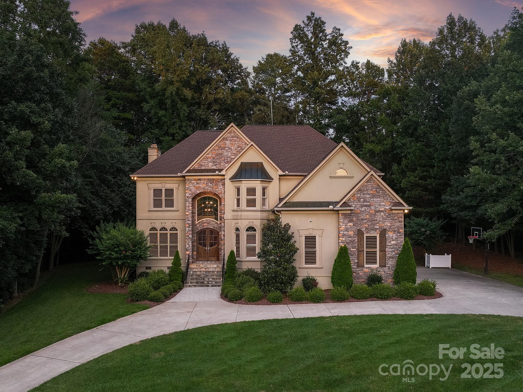 1029 Seminole Drive
