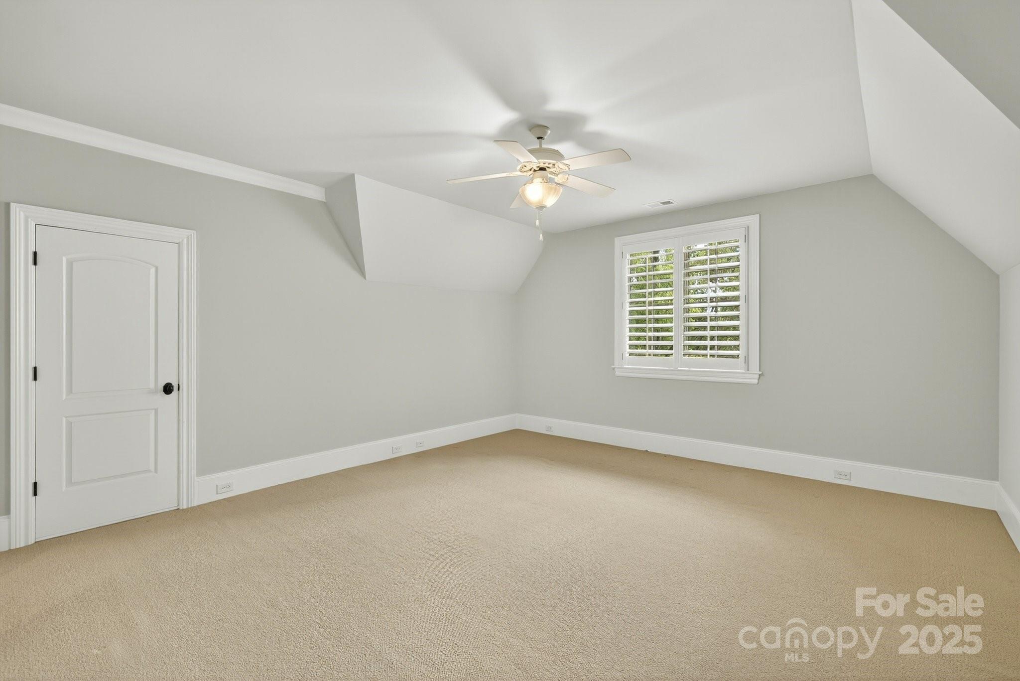 207 Belle Meade Court