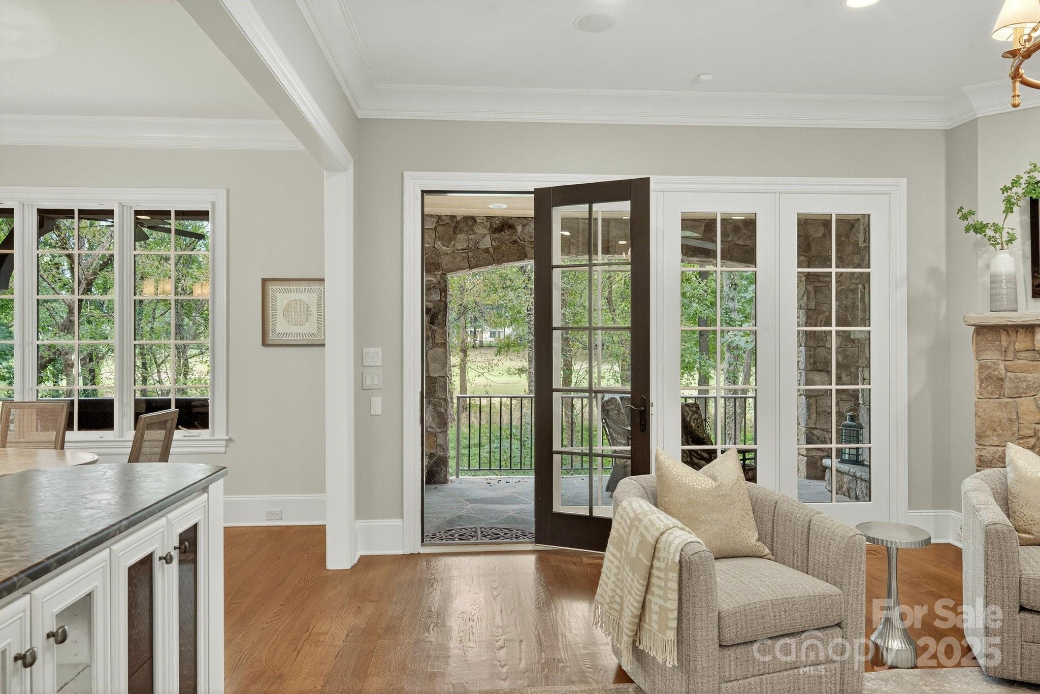 207 Belle Meade Court