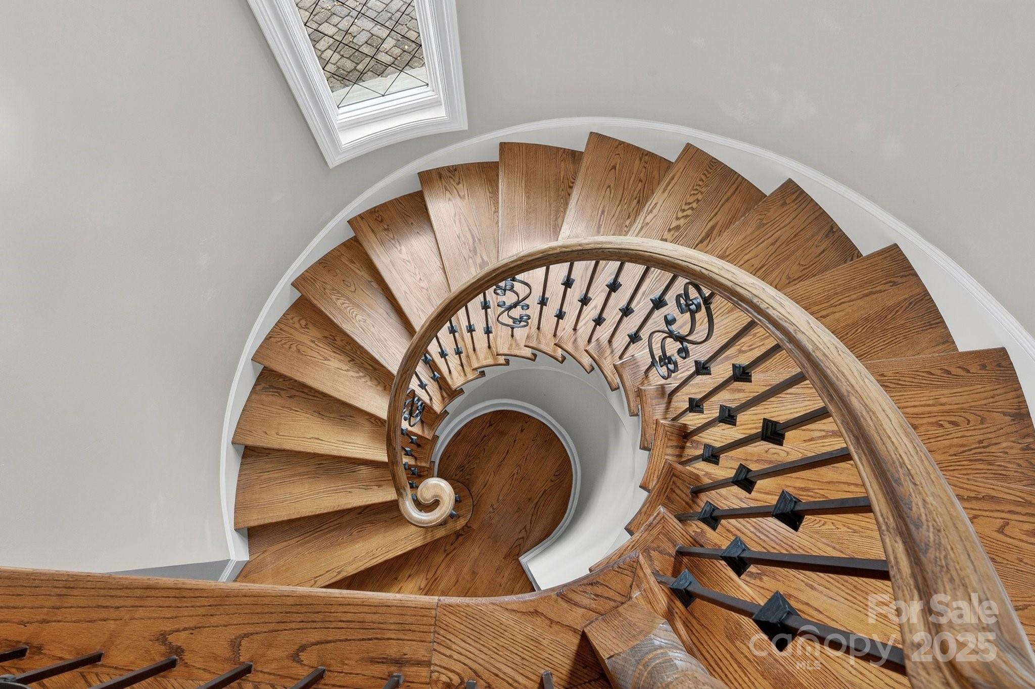 207 Belle Meade Court