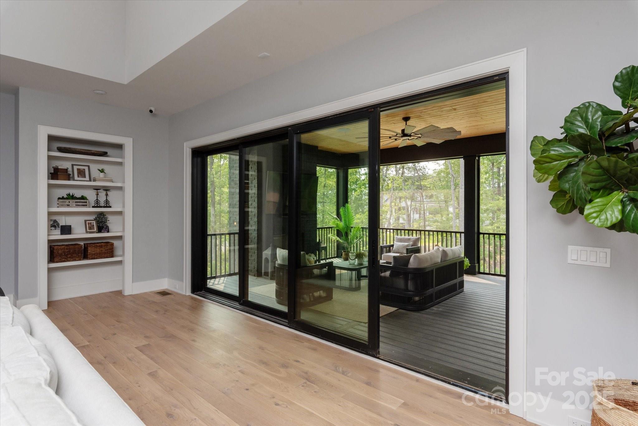 114 Pecan Cove Lane