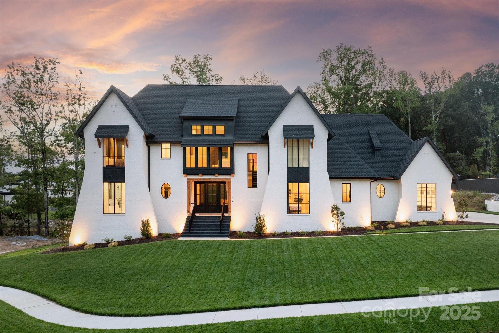 114 Pecan Cove Lane