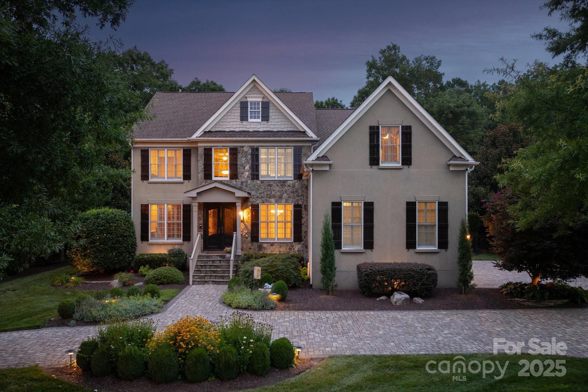 5016 Groves Edge Lane