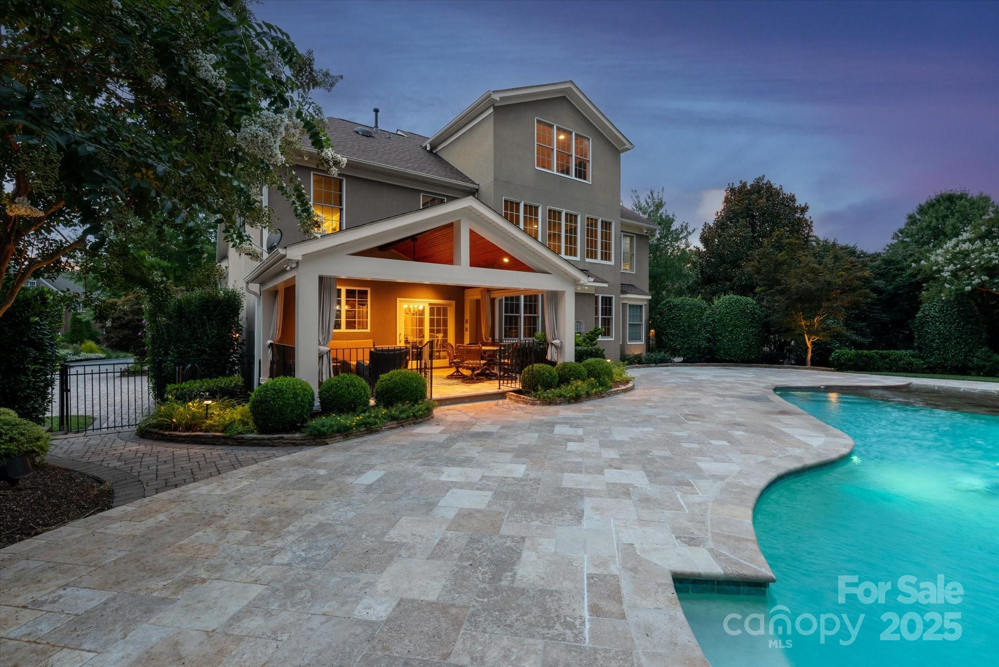 5016 Groves Edge Lane