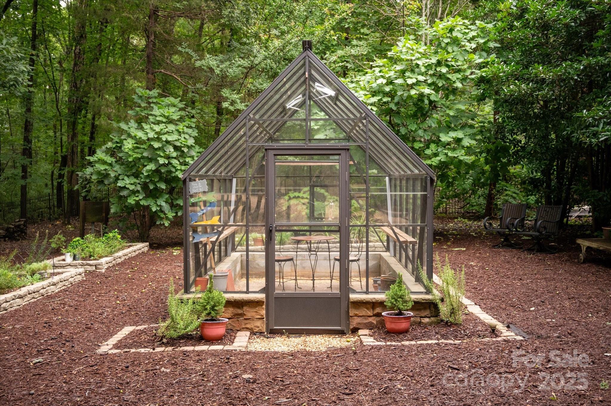 10535 Island Point Road