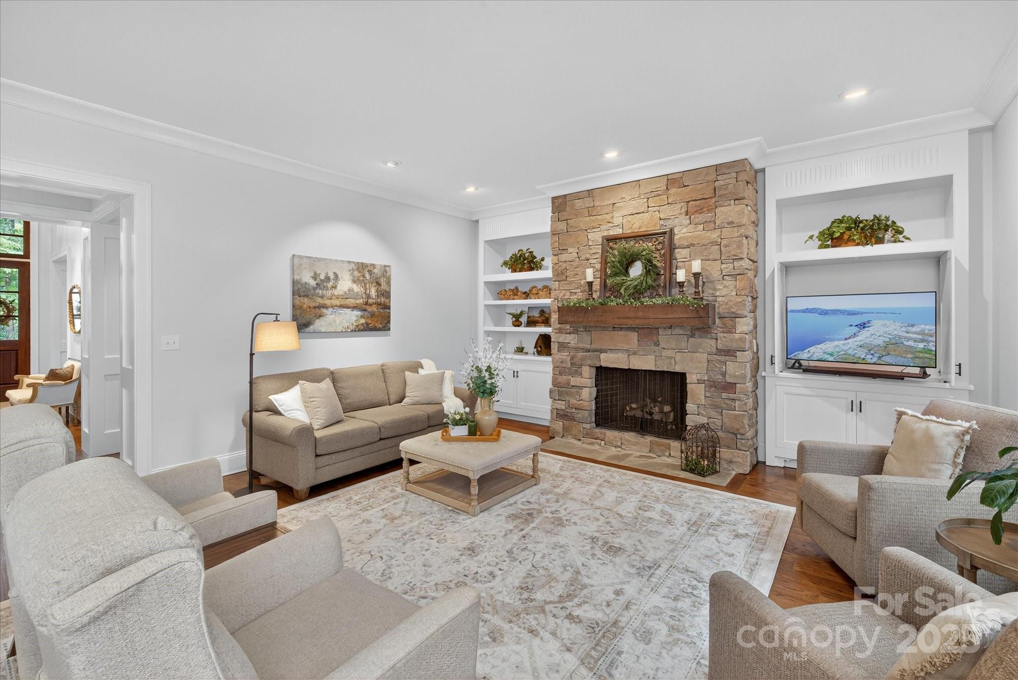 10535 Island Point Road