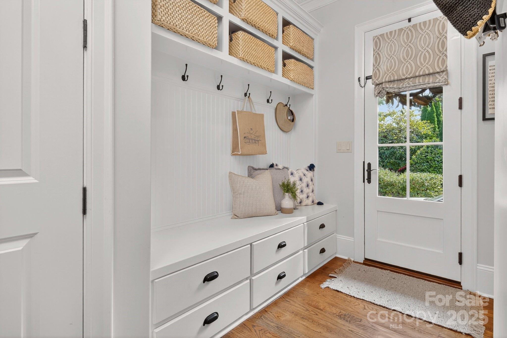 8021 Skye Lochs Drive