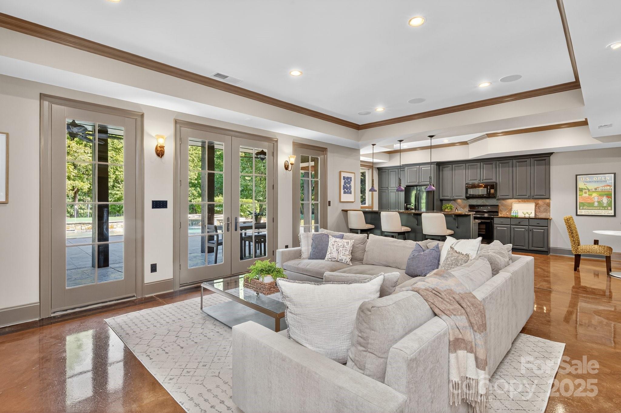 8512 Longview Club Drive