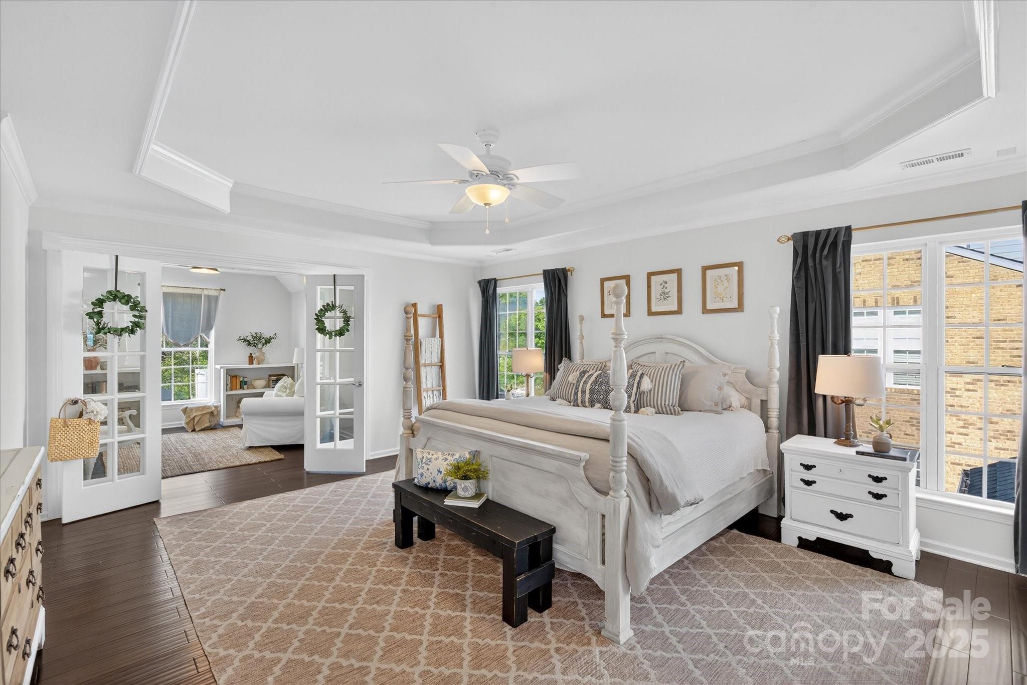 9911 Silverling Drive