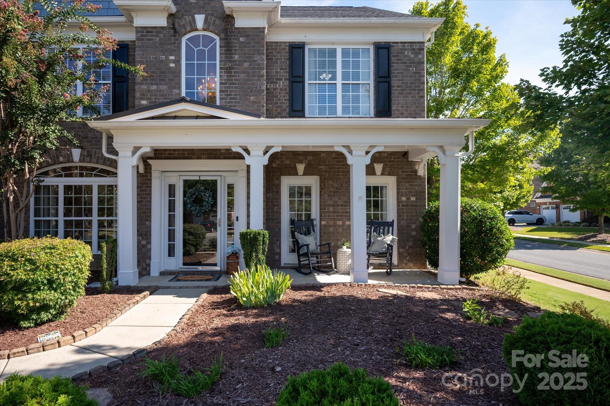 9911 Silverling Drive