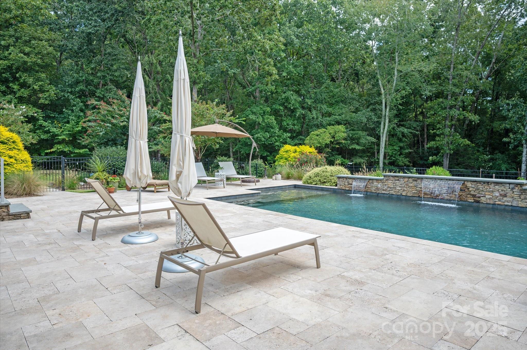 9723 Sedgefield Drive