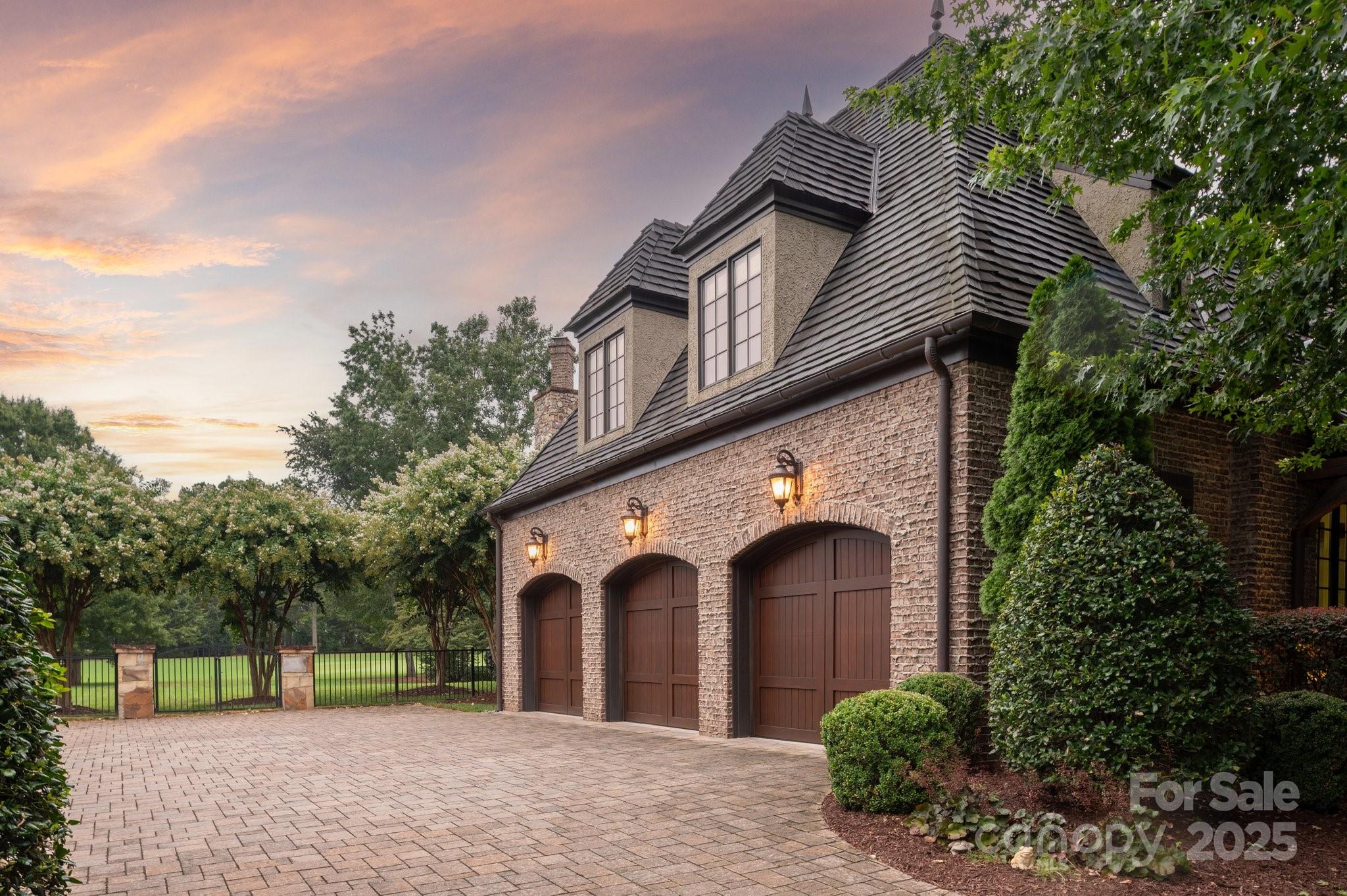 8716 Chewton Glen Drive