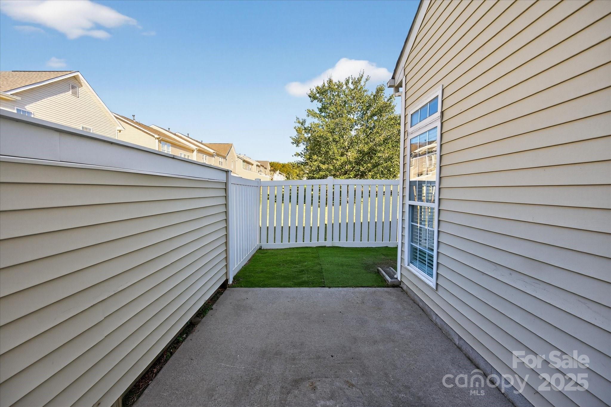 6014 Black Heath Drive