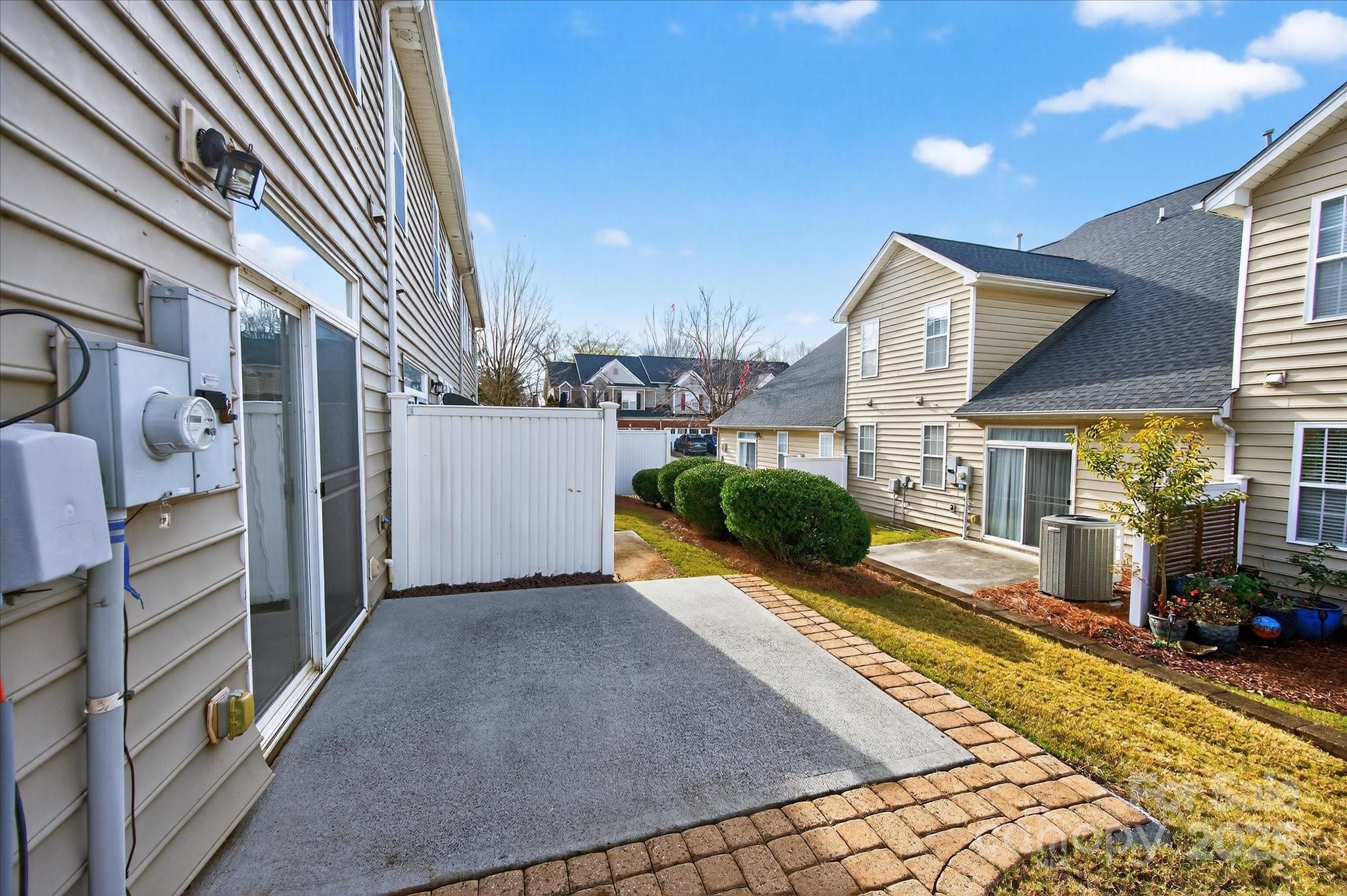 11008 Burnt Leather Lane