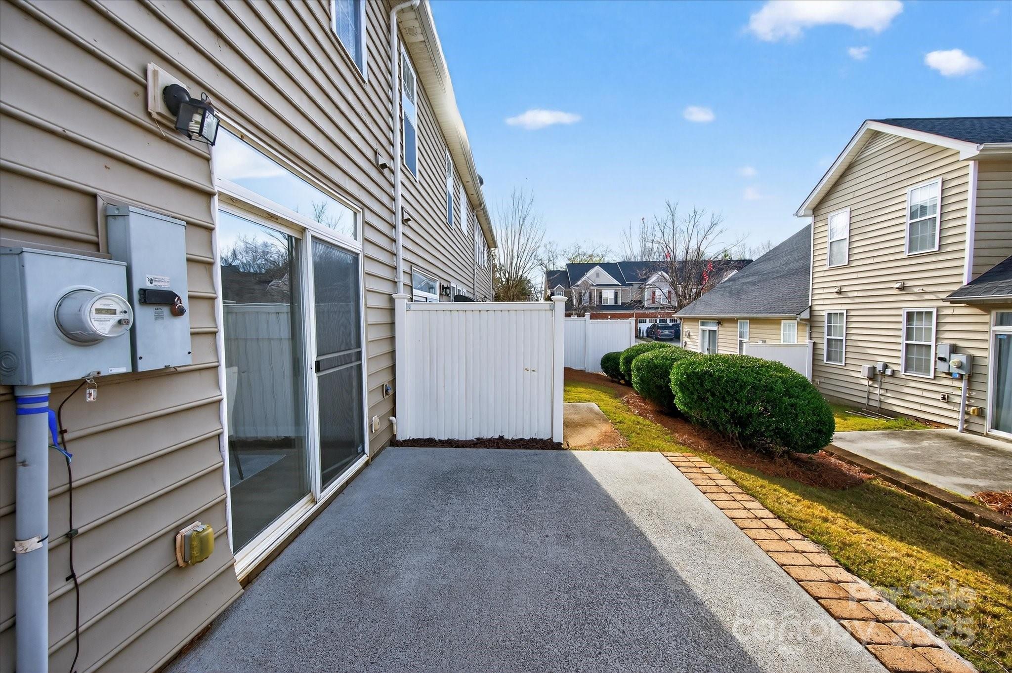 11008 Burnt Leather Lane