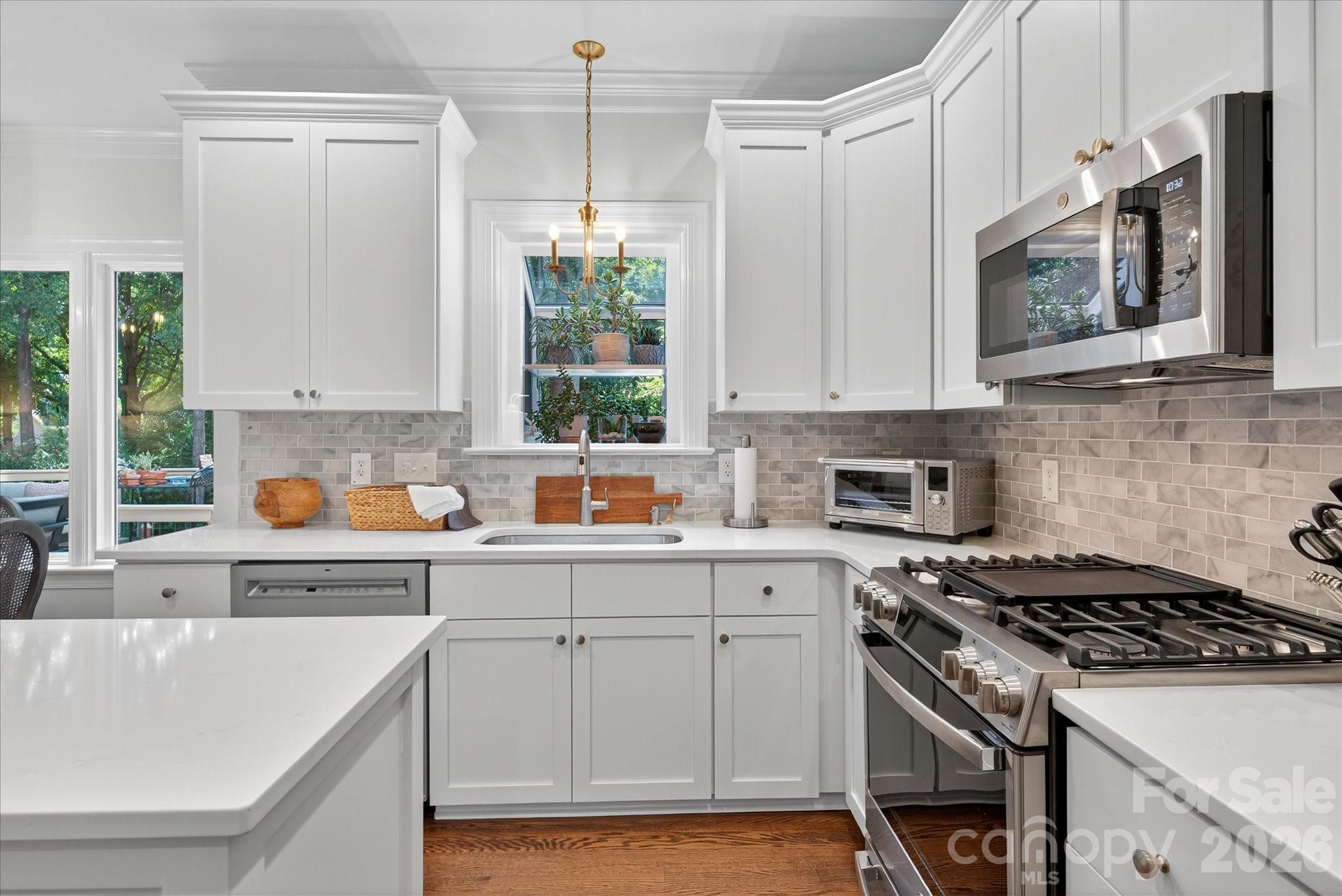 1302 Foxfield Road