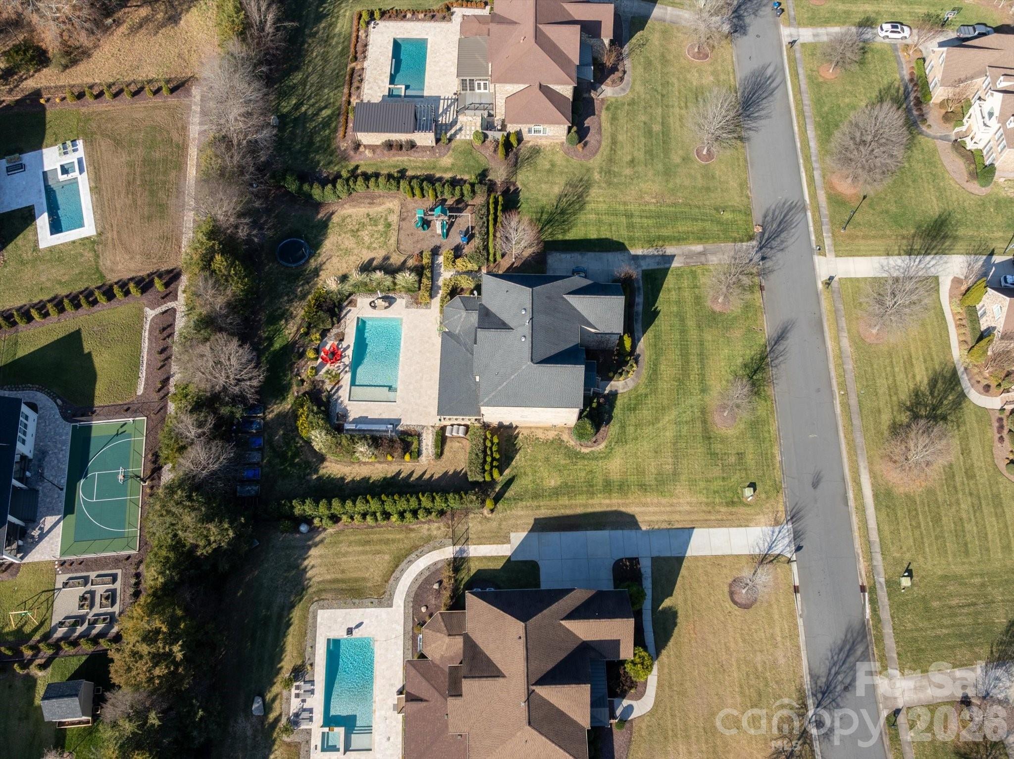 840 Wandering Way Drive