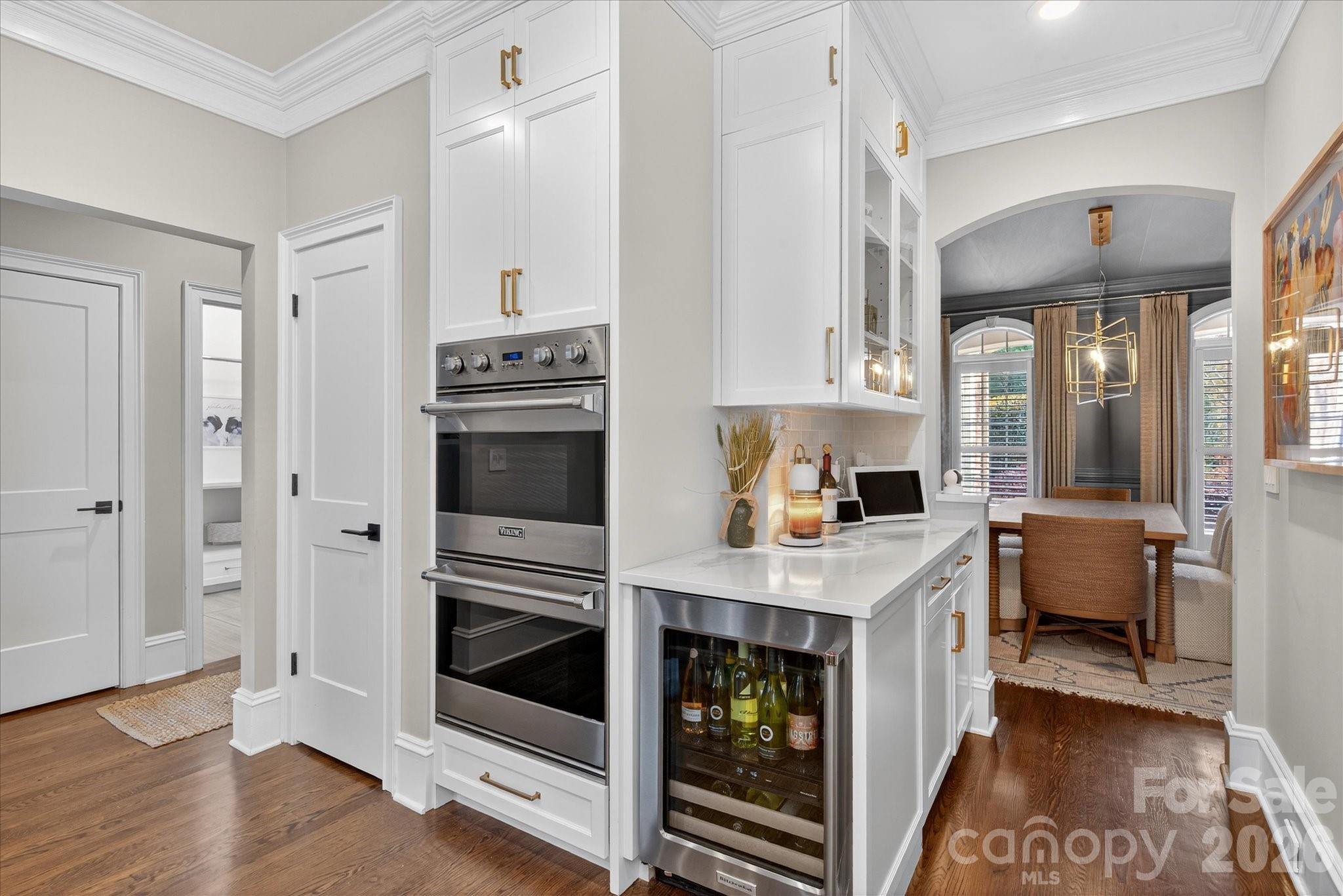 1202 Churchill Downs Drive