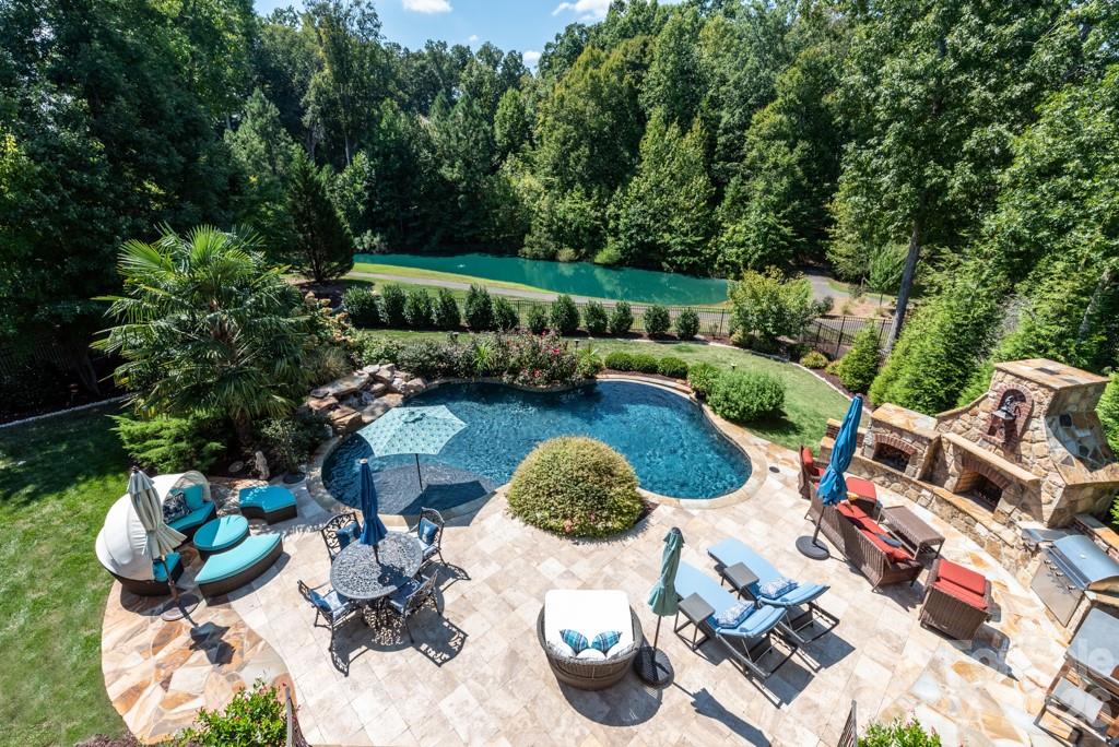 7915 Skye Lochs Drive