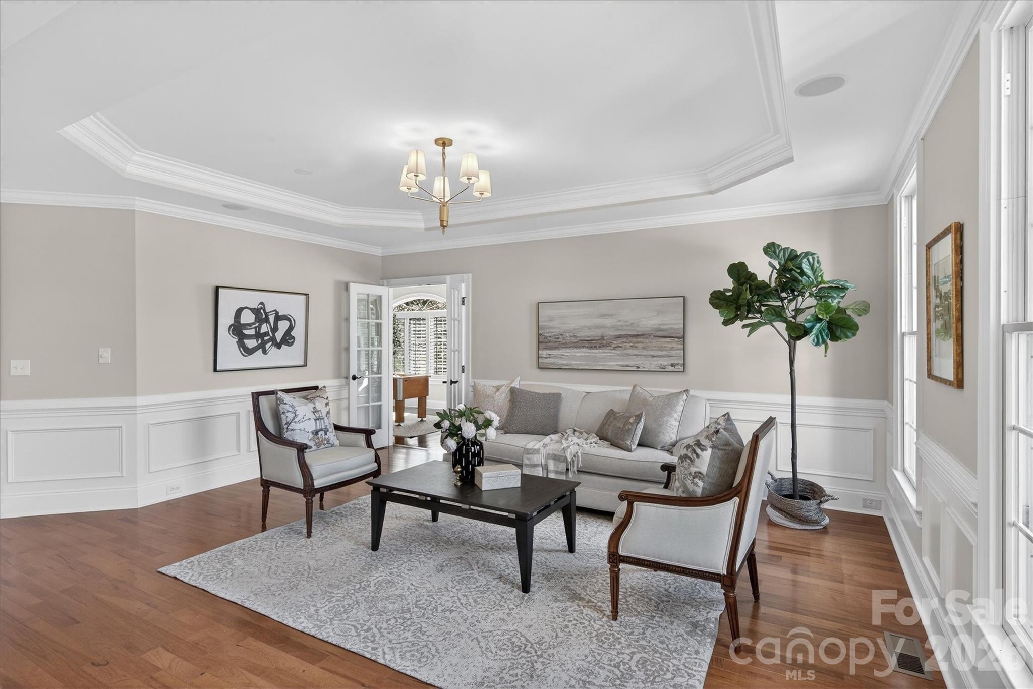 845 Wandering Way Drive