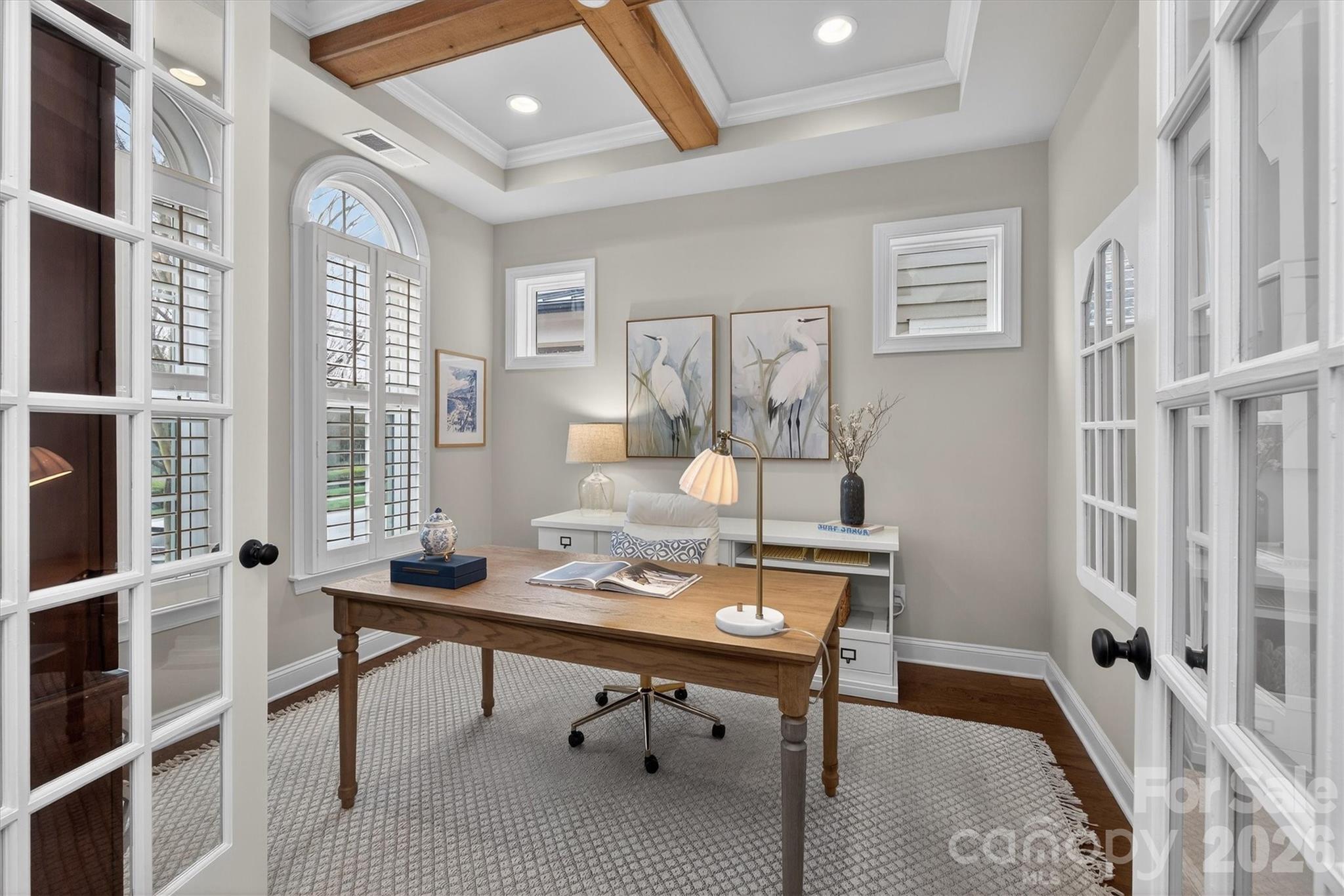 7712 Waverly Walk Avenue