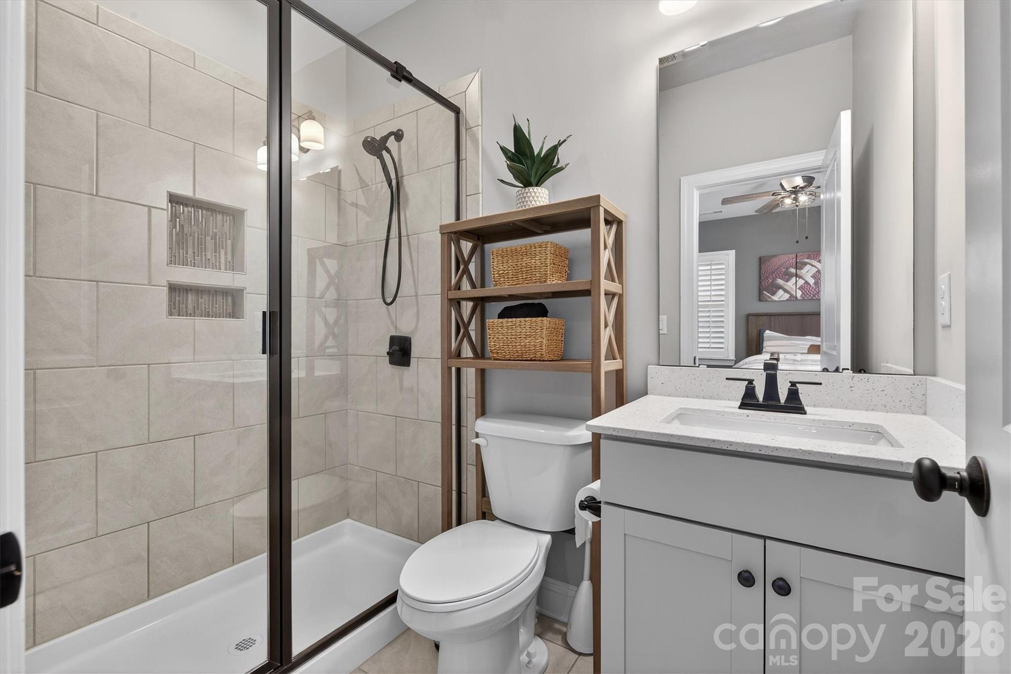 7712 Waverly Walk Avenue