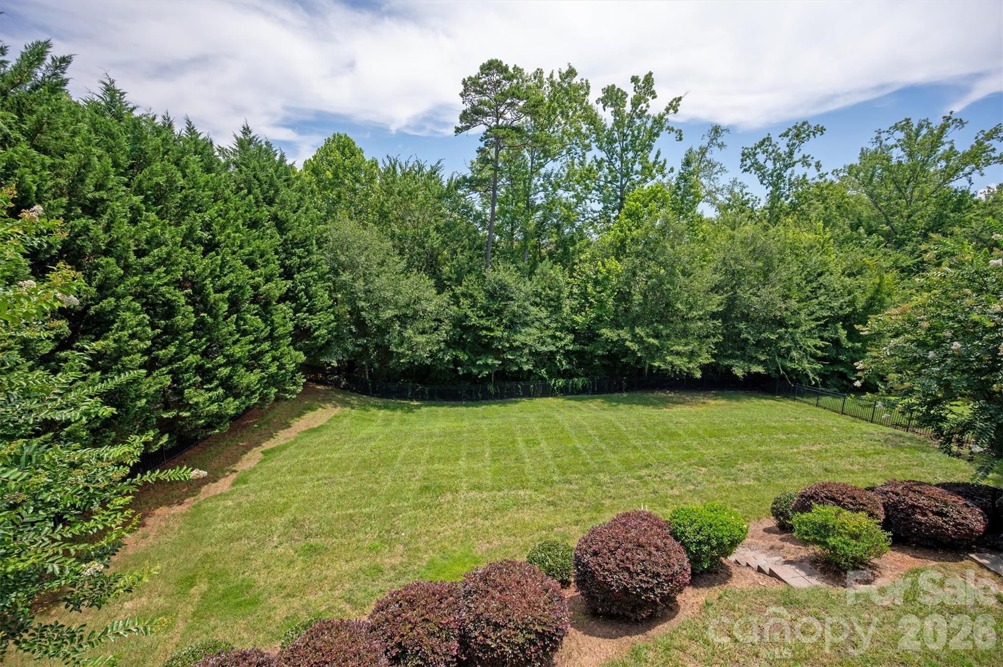 1401 Lookout Circle