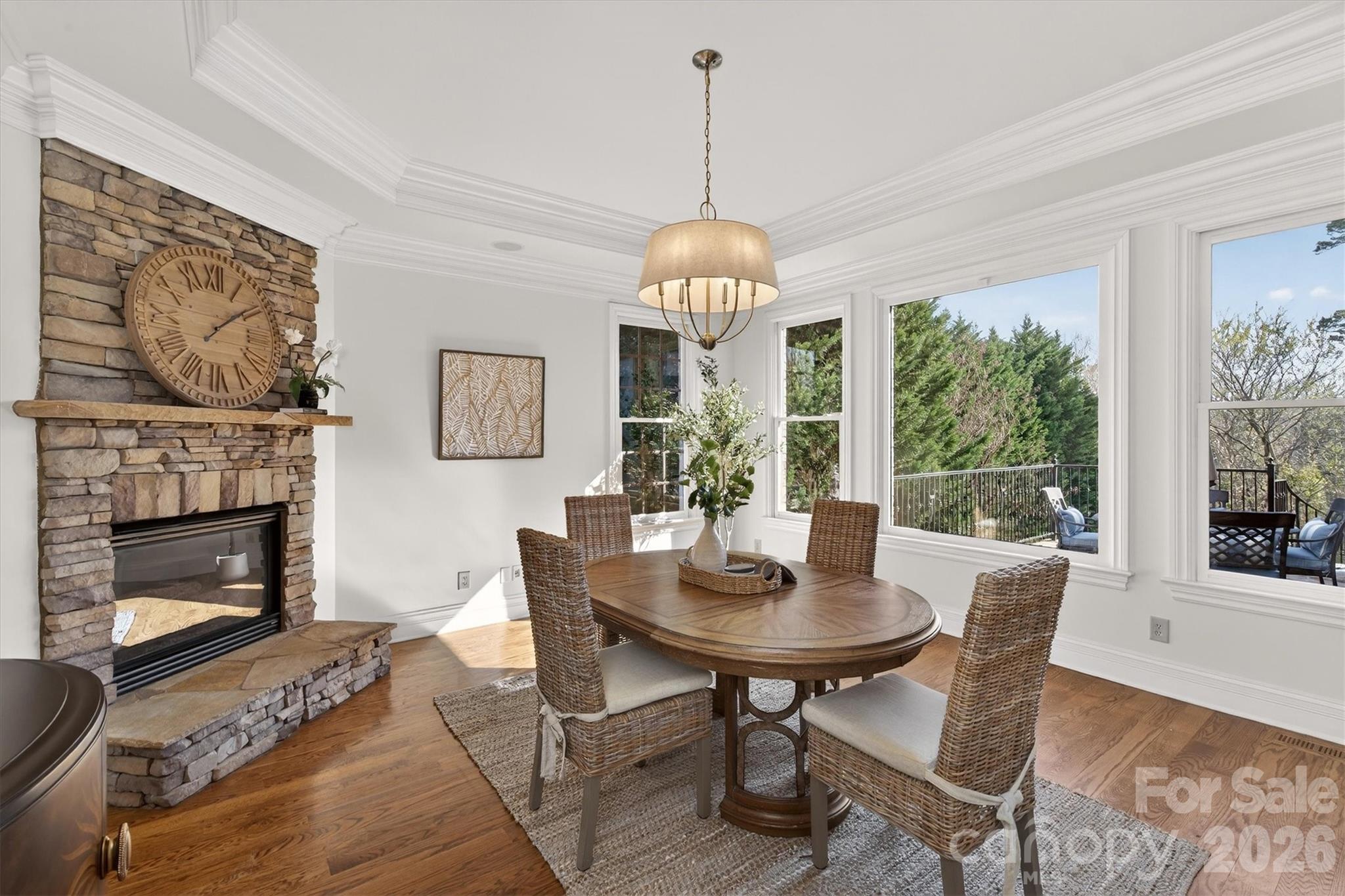 1401 Lookout Circle