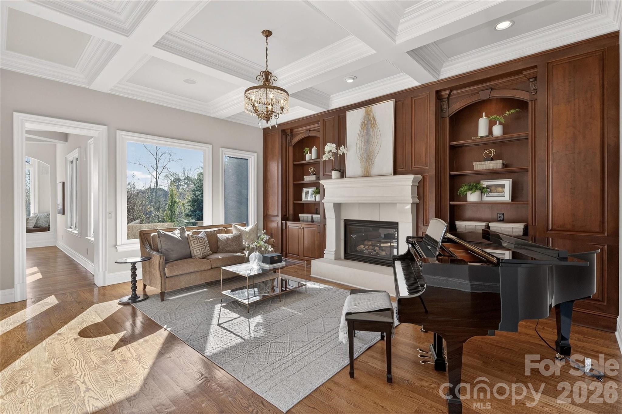 1401 Lookout Circle