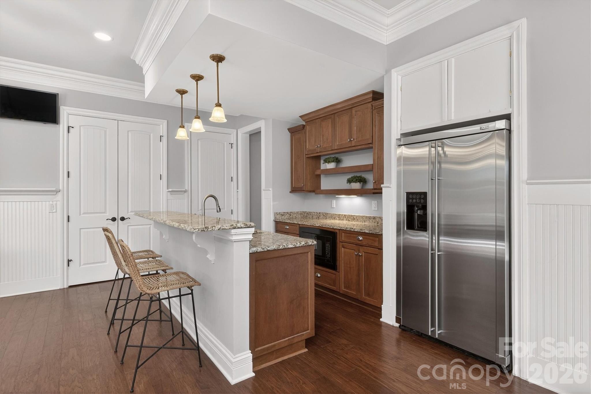 1401 Lookout Circle