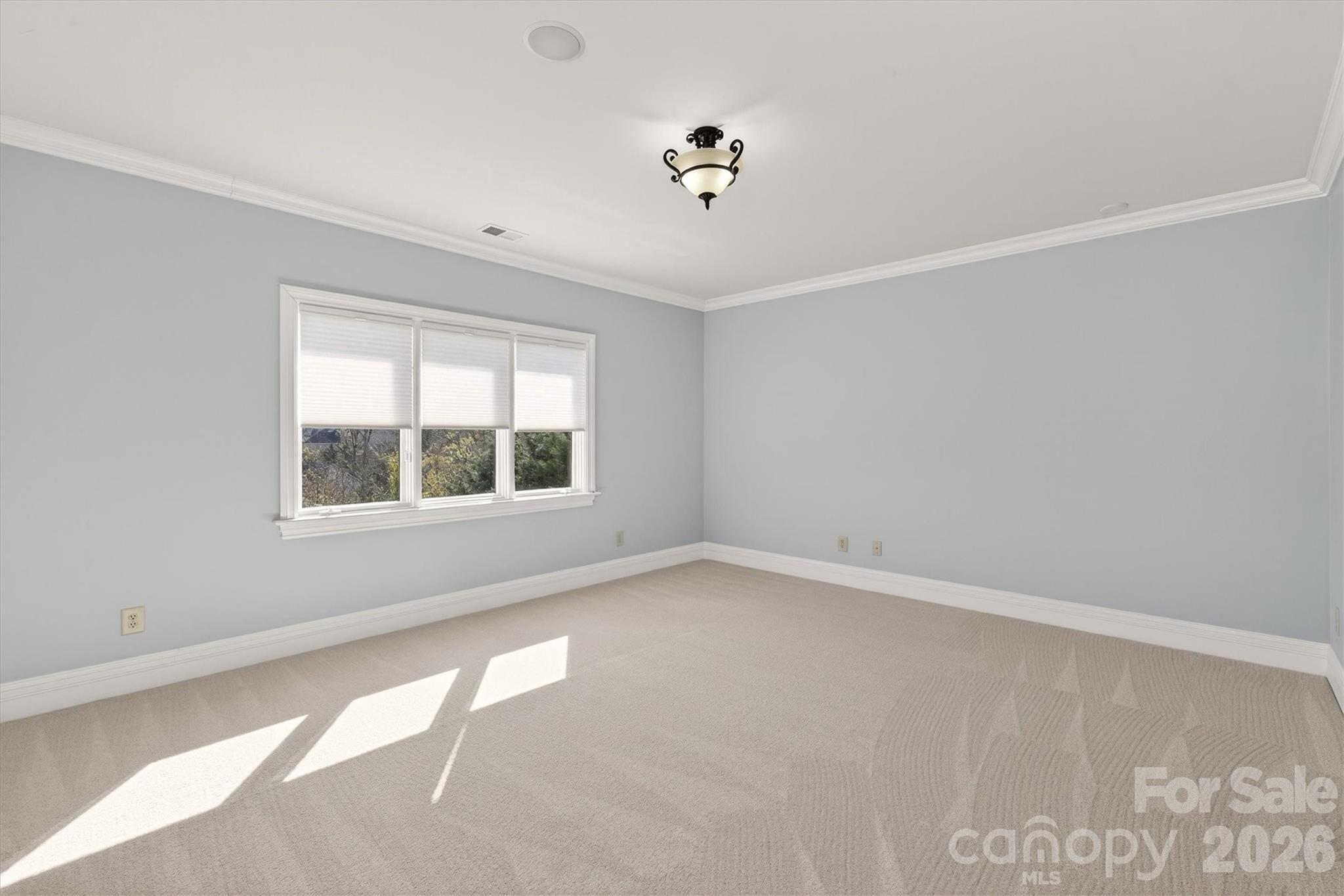 1401 Lookout Circle