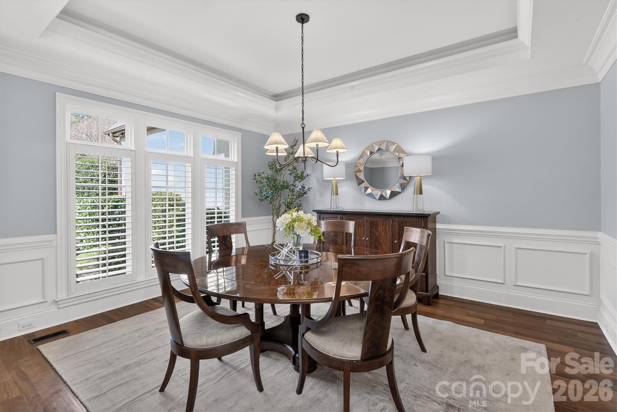 1915 Smarty Jones Drive