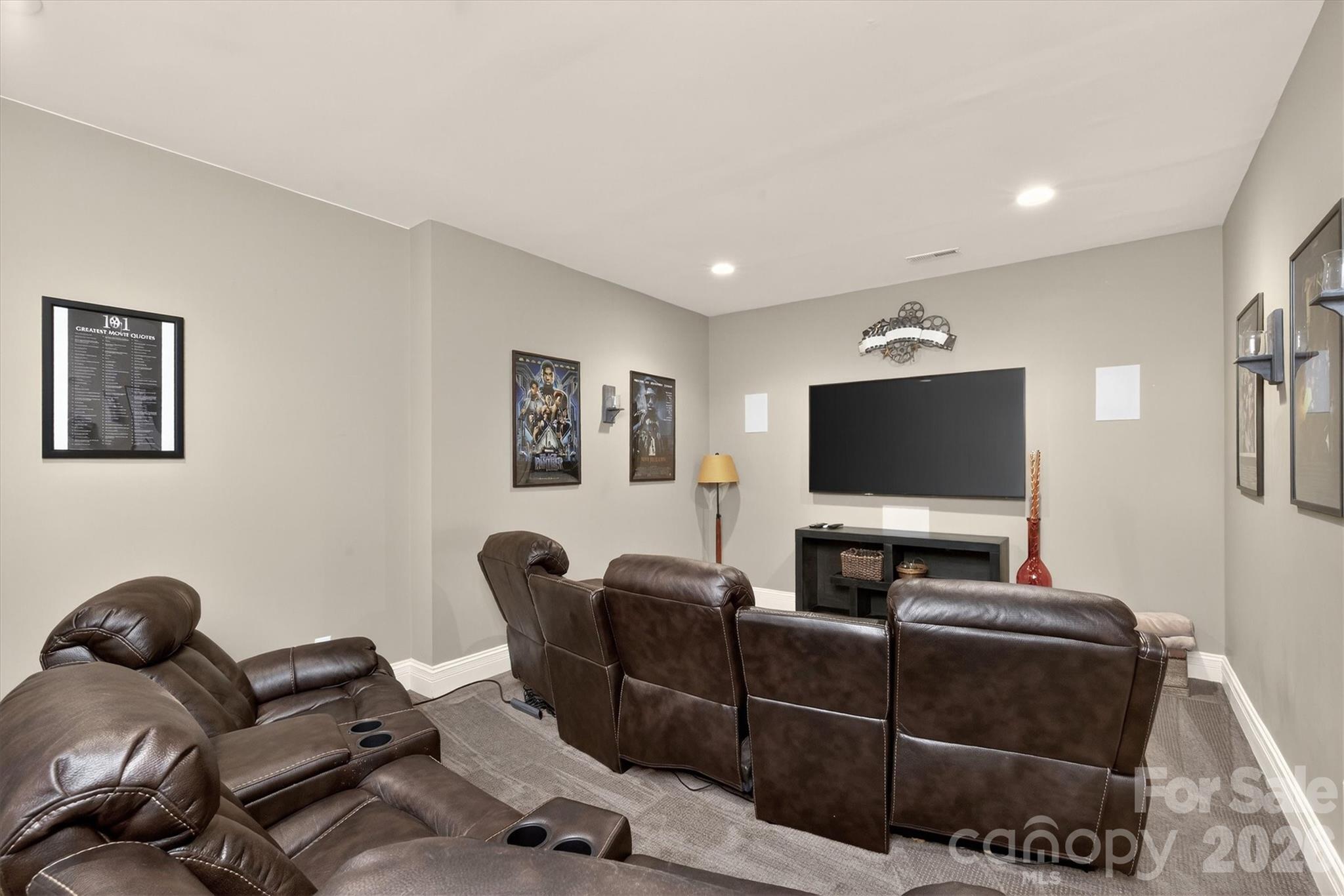 1915 Smarty Jones Drive