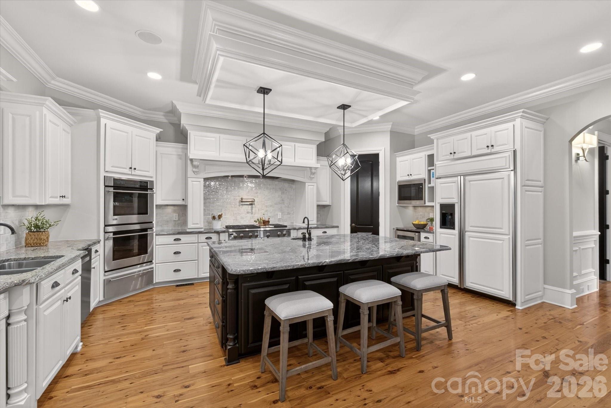 1629 Lookout Circle