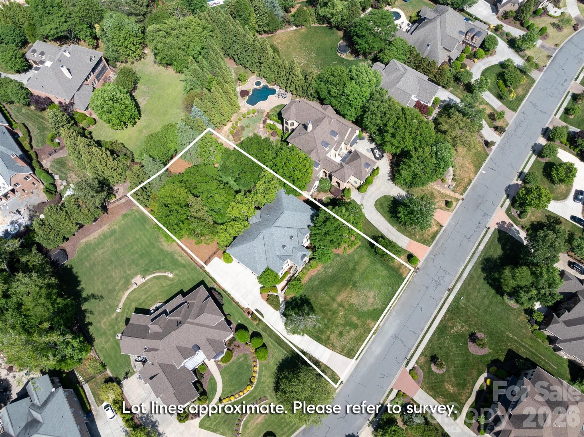 1629 Lookout Circle