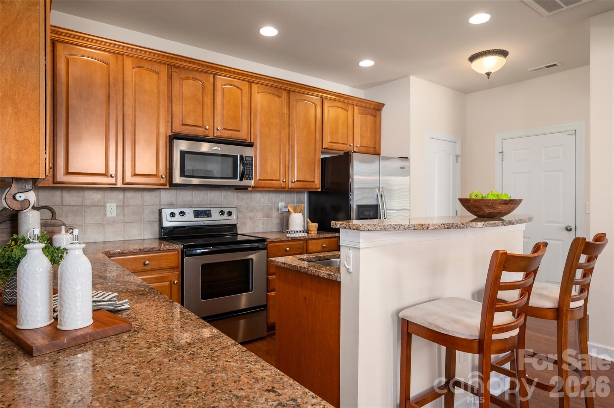 11021 Lucky Horseshoe Lane