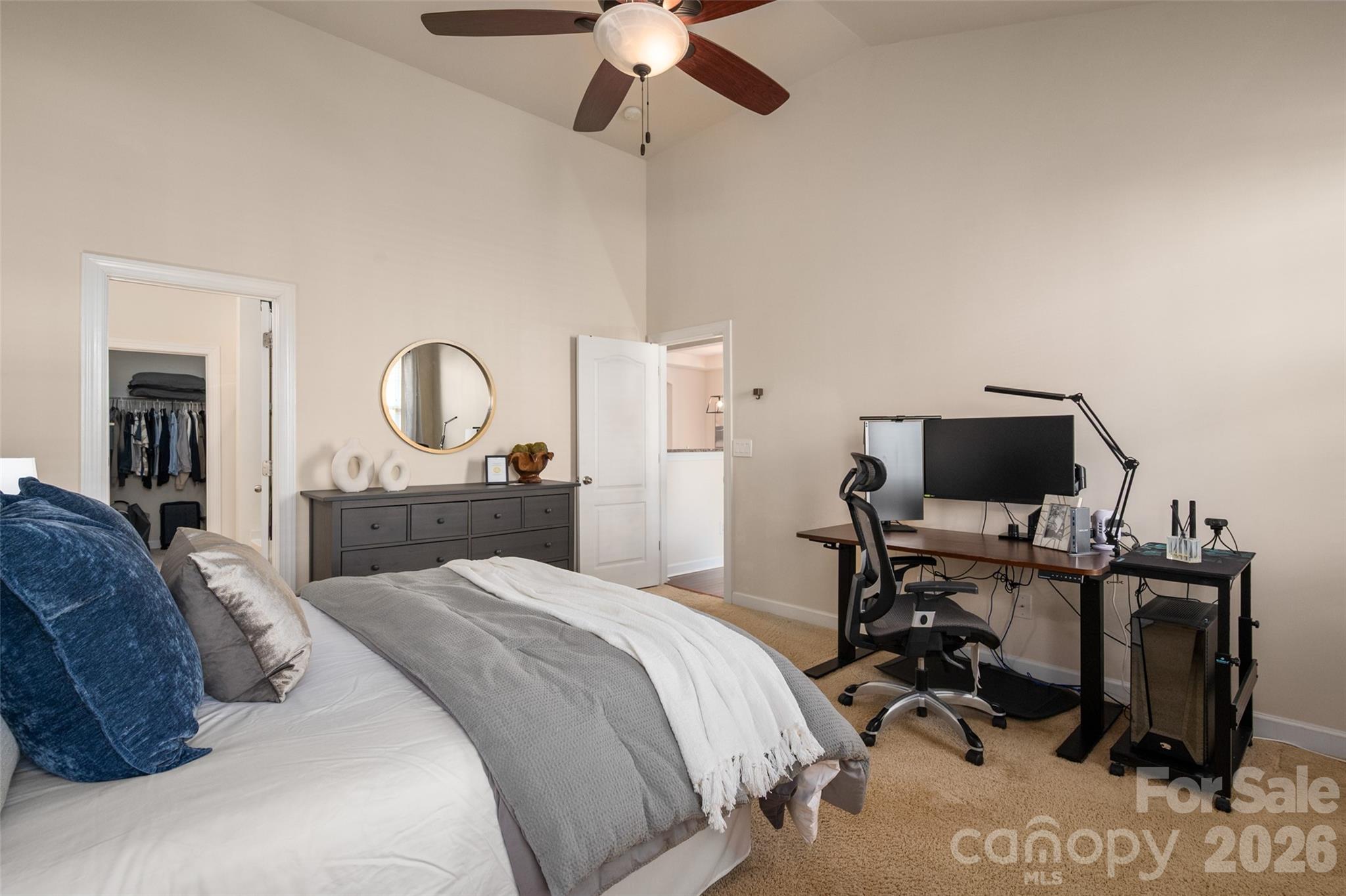 11021 Lucky Horseshoe Lane