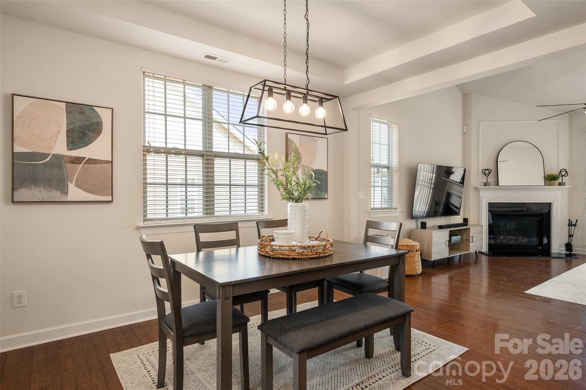 11021 Lucky Horseshoe Lane