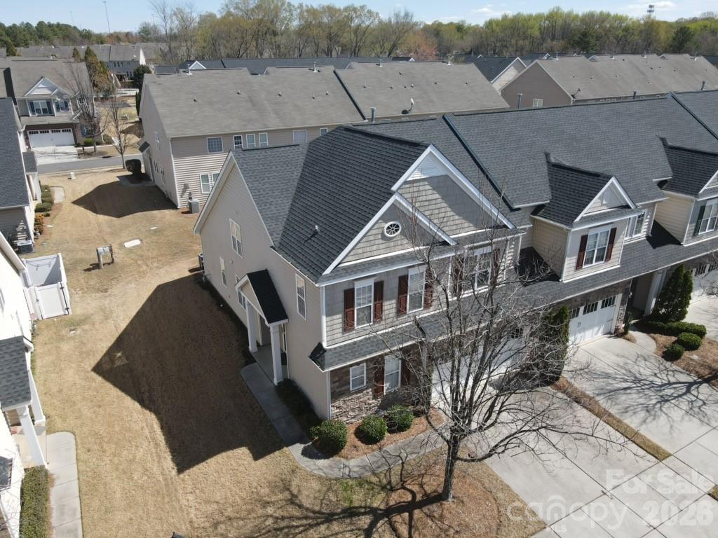 11021 Lucky Horseshoe Lane