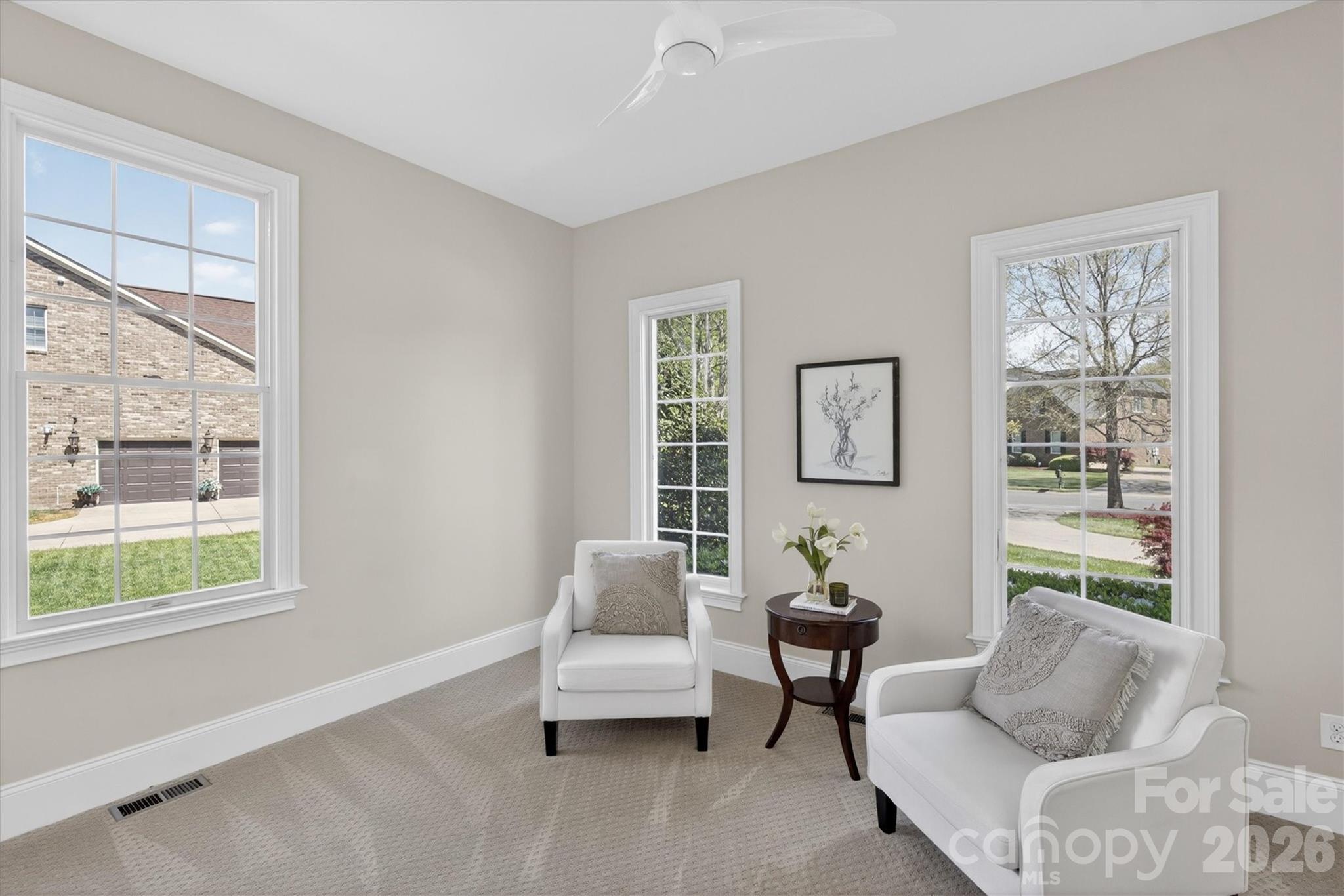 804 Wandering Way Drive