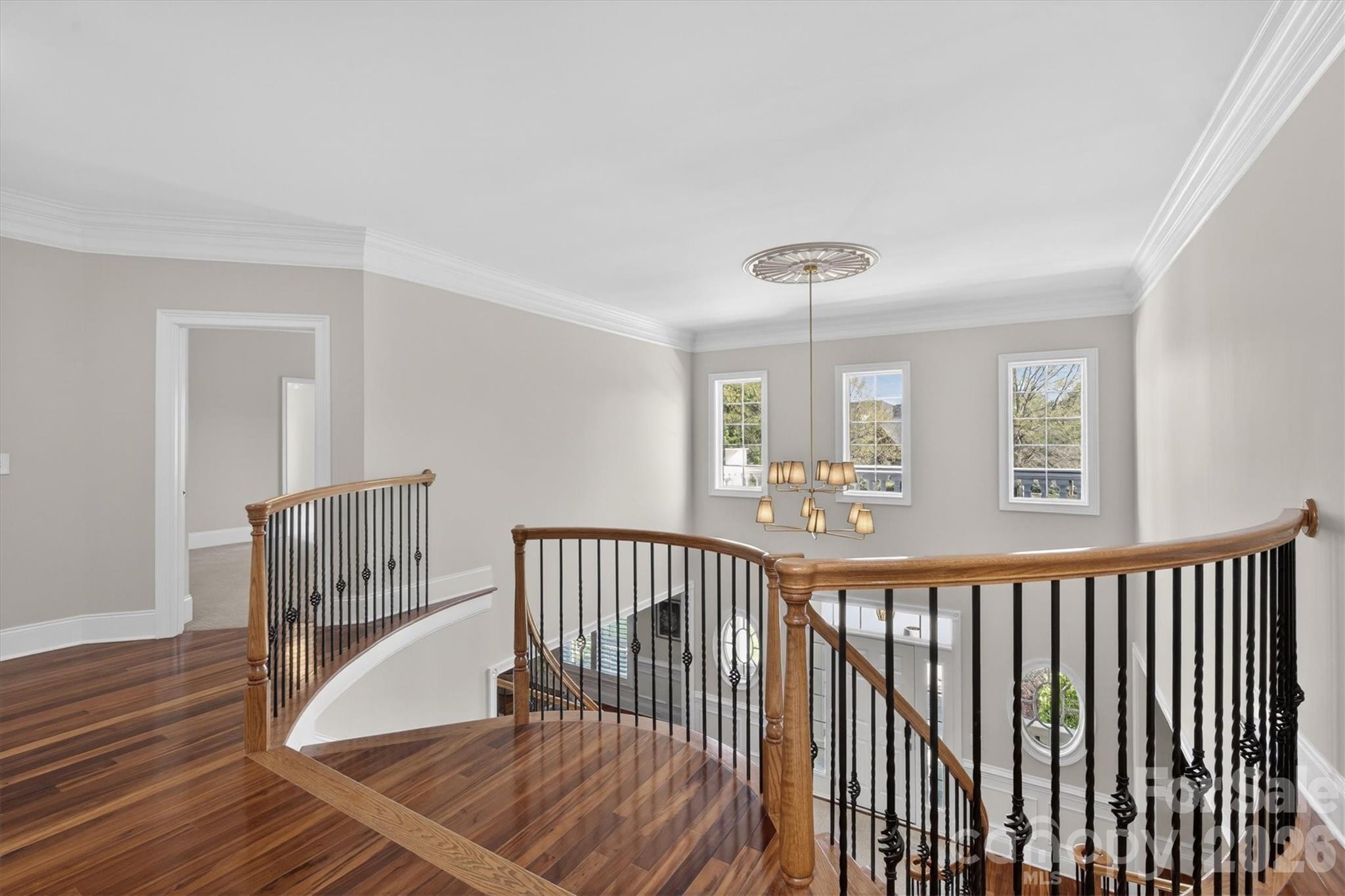 804 Wandering Way Drive